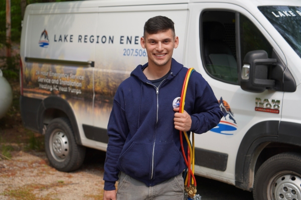 HVAC technician and service van of Lake Region Energy