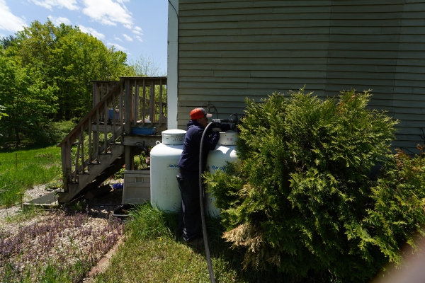 Lake Region Energy propane tanks refill